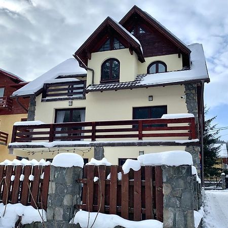 Holiday Home In Sinaia Exterior photo