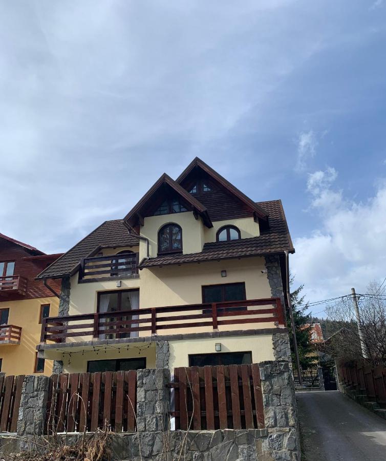 Holiday Home In Sinaia Exterior photo
